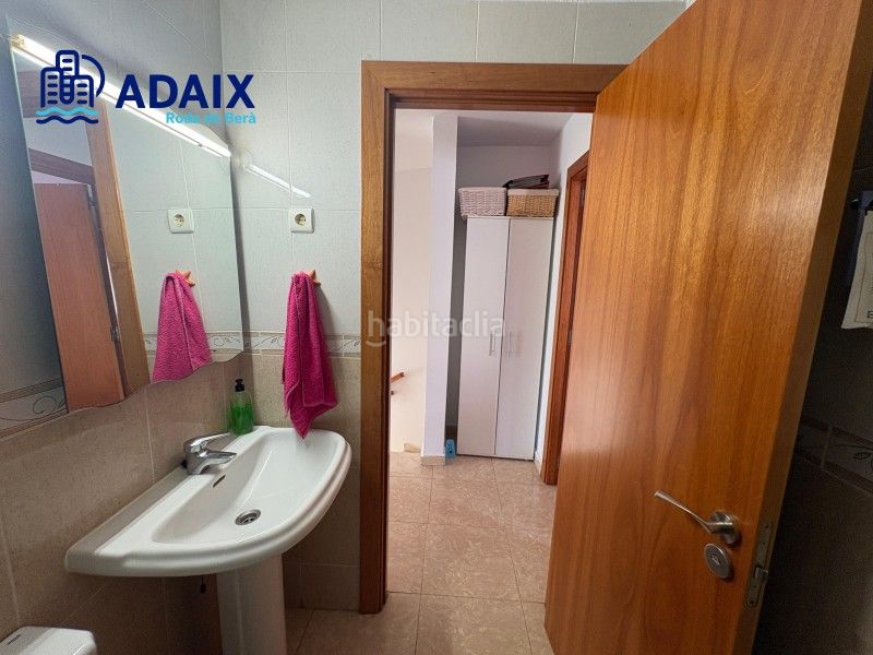 Foto e617abdf-9fde-459f-b41f-4c3e4e486ee9. Casa adossada amb calefacció aparcament a Roda de Barà