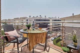 tic a LEstany. Atico en calafell con vistas al mar a 50 metros de la playa.