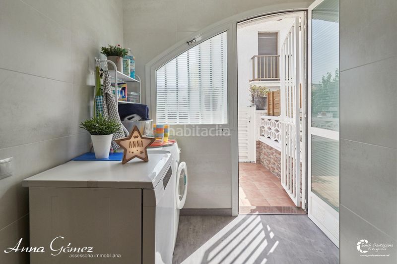 Foto 065368cc-275a-4b27-b8e2-5e2326600d23. Casa adossada amb aparcament a Cunit residencial Cunit