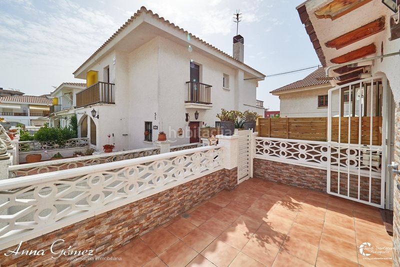 Foto 46418a0d-a65d-4c18-951f-72679d3ce174. Casa adossada amb aparcament a Cunit residencial Cunit