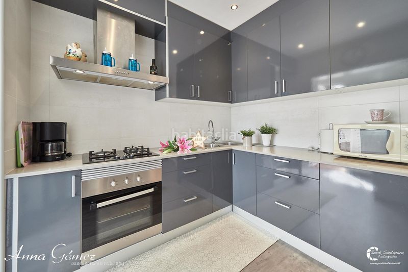 Foto ad55f237-b587-46d6-9be9-dd32e31765d9. Casa adossada amb aparcament a Cunit residencial Cunit