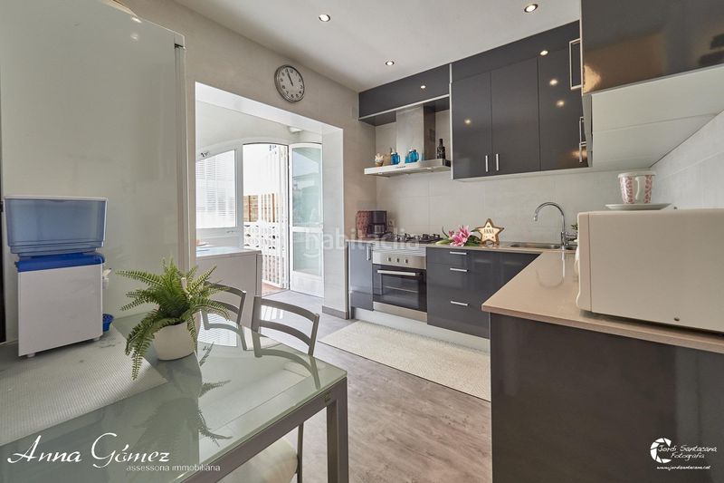 Foto ca6f00a2-6506-47e6-9738-5ab2bc414618. Casa adossada amb aparcament a Cunit residencial Cunit