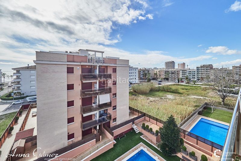 Foto 561707b7-e53e-44dd-9540-95365a540a2f. Àtic amb calefacció aparcament piscina a L´Estany Calafell