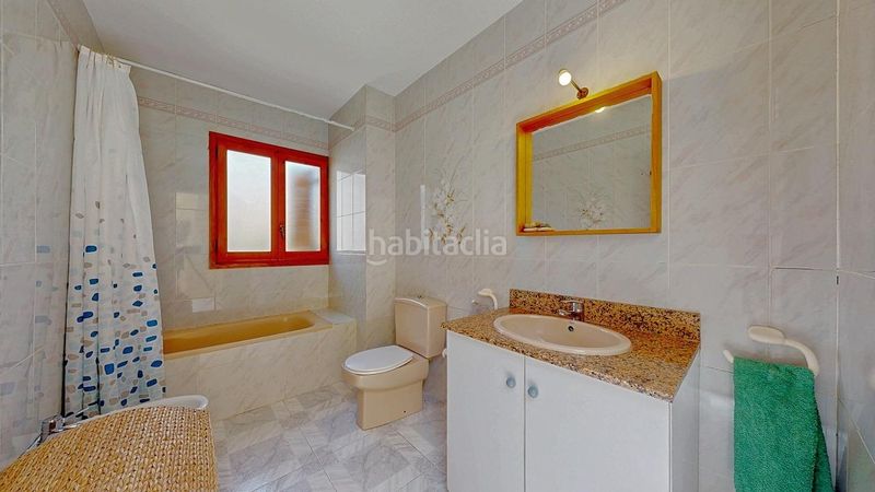 Foto 2714ade1-87e1-4d6c-b26b-564676109960. Casa adossada amb aparcament a Els Munts Torredembarra