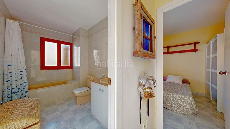 Foto 4b402456-d5ff-4001-a67d-10c732ae848e. Casa adossada amb aparcament a Els Munts Torredembarra