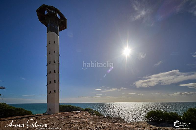 Foto d0e9bd0d-2abd-4cc7-966d-fe3fcc1e2944. Casa adossada amb aparcament a Els Munts Torredembarra