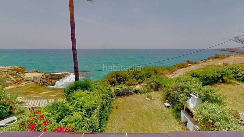 Foto fd2cb21c-d968-4895-88d0-3891724f3b81. Casa adossada amb aparcament a Els Munts Torredembarra