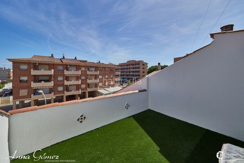 Foto 0f631adc-0371-4dd2-8225-e673e193113c. Casa adossada amb calefacció aparcament a Can Toni Cunit