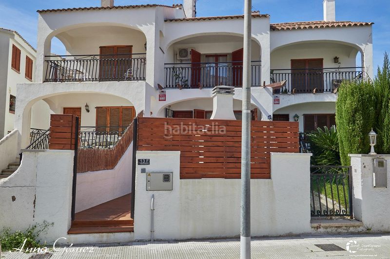 Foto 1946784c-1c51-4c44-8c25-7d97ef81738e. Casa adossada amb calefacció aparcament a Can Toni Cunit