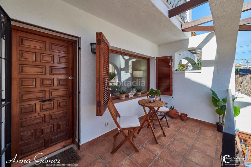Foto d88d6589-f92f-4c4d-a4bb-e5f1330382b7. Casa adossada amb calefacció aparcament a Can Toni Cunit