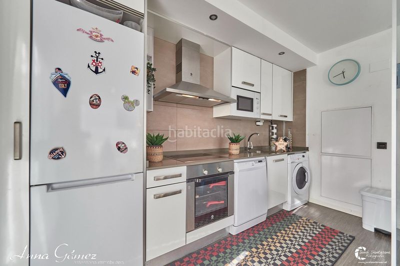 Foto a800ca54-313d-4b79-aac4-c8043ca31ffc. Planta baixa amb calefacció aparcament piscina a Calafell