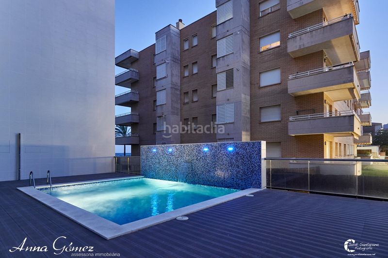 Foto b32eda73-85f9-4000-9f84-ed4e14a89dd4. Planta baixa amb calefacció aparcament piscina a Calafell