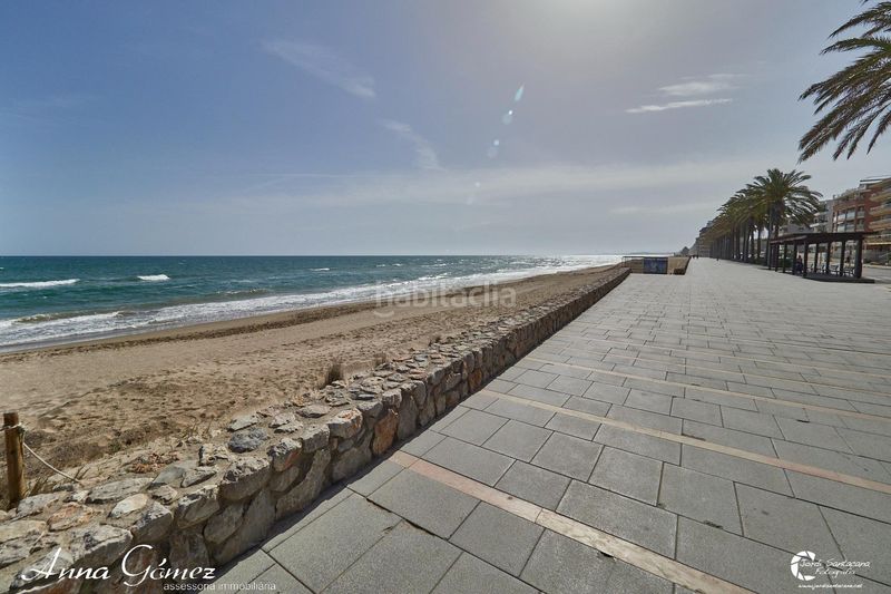 Foto 7b5fc725-38be-47d4-9f81-958e3e1e31e8. Àtic amb aparcament piscina a L´Estany Calafell