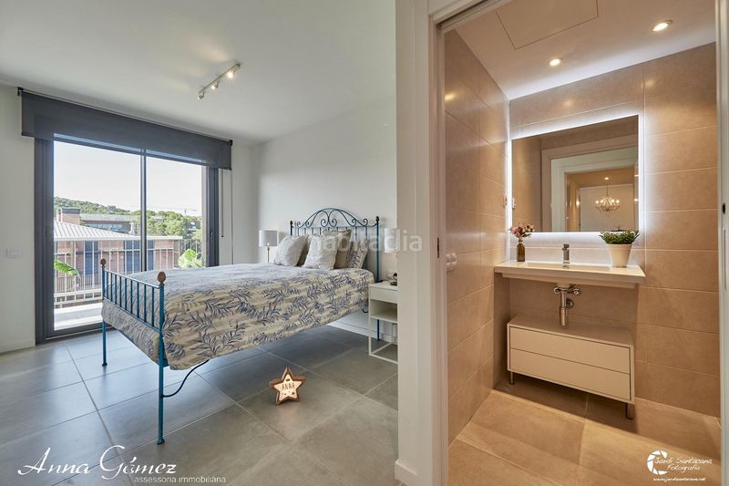 Foto d8b58aaa-6823-4c30-8877-bfd879255746. Àtic amb aparcament piscina a L´Estany Calafell
