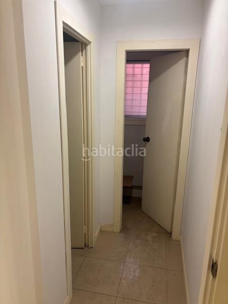 Foto 528bcb75-85a6-4667-9aa8-27e2d34bc888. Local comercial amb calefacció a Montesa Esplugues de Llobregat