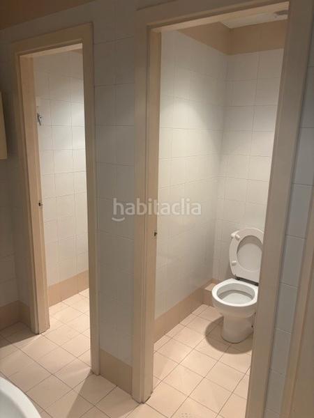 Foto 6ca2632c-44d8-43bf-82b9-cf7c910d843a. Local comercial amb calefacció a Montesa Esplugues de Llobregat