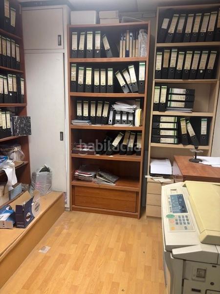 Foto ac66c1e1-9abf-405f-a9bc-3aa5bcbfb01a. Local comercial amb calefacció a Montesa Esplugues de Llobregat