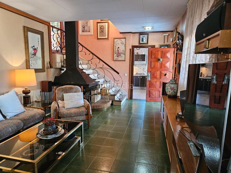 Foto 21287ad1-57af-4574-80d6-f25c297ab6ac. Chalet avec cheminée chauffage parking dans Lluminetes Castelldefels