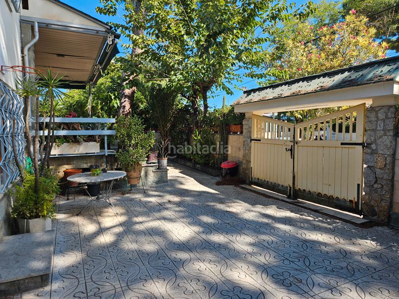 Foto a1852c79-905a-4959-81b2-2f54f861e0b7. Chalet con camino riscaldamento parcheggio in Lluminetes Castelldefels