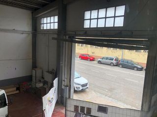 Bâtiment à usage industriel à Alaquàs. Nave industrial