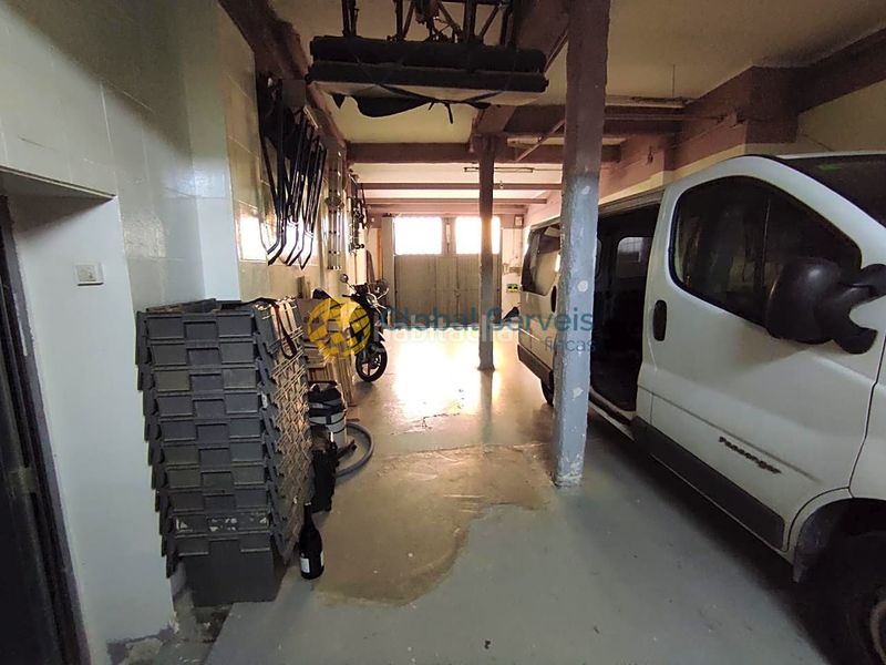 Foto dddcbf90-7017-4046-af4b-1e562bd87fec. Local comercial a Carmel Barcelona