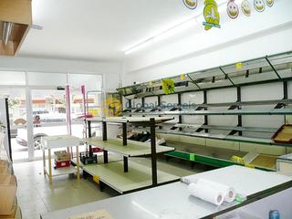 Lloguer Local Comercial a Abrera. Local en abrera de 120m2 en alquiler