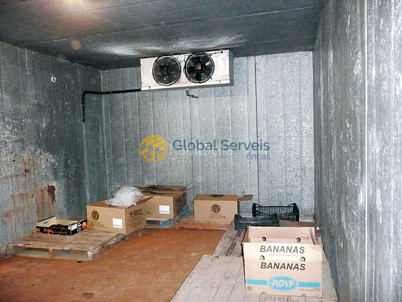 Foto 9b16bf93-85fd-4f05-8000-9ff604683577. Rent business premise in Abrera