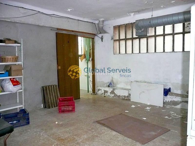 Foto a2008a4c-260f-4601-84b9-6ce6c04d8ae5. Rent business premise in Abrera