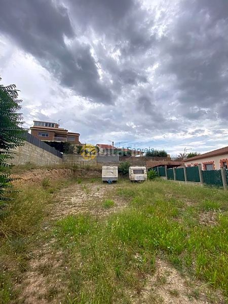 Foto f29b6606-aac0-40f0-b4e1-86361c0c6a32. Terreny residencial a Abrera