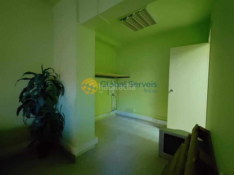Foto 8ff599d3-9652-47dc-8cad-5c4afbe413b7. Lloguer local comercial a Abrera