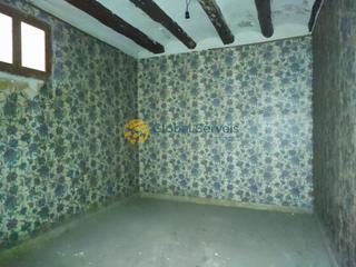 Casa adossada  Carrer major de santa maria de vilalba. La reforma que te reformar la vida
