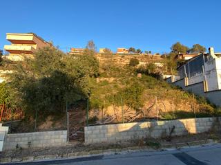 Terreny residencial  Carrer murcia. Crea la casa de tus sueños