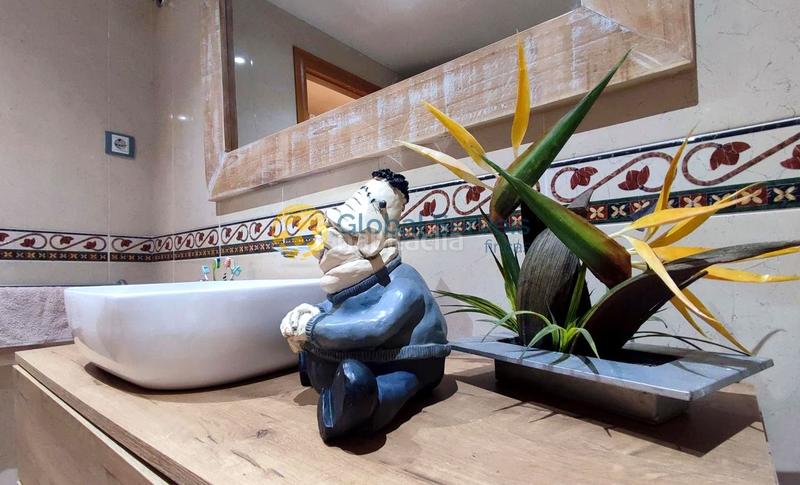 Foto 2b0c6092-08b7-48ca-af6e-b7fe74f74beb. Casa a schiera con riscaldamento piscina in Abrera