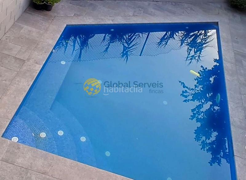 Foto 2d4c7b6c-2508-4df9-b214-16644c2e0784. Casa a schiera con riscaldamento piscina in Abrera