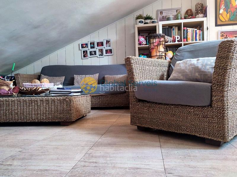 Foto f1dee904-9fe1-4811-84c9-08ec8eedb7a4. Casa a schiera con riscaldamento piscina in Abrera