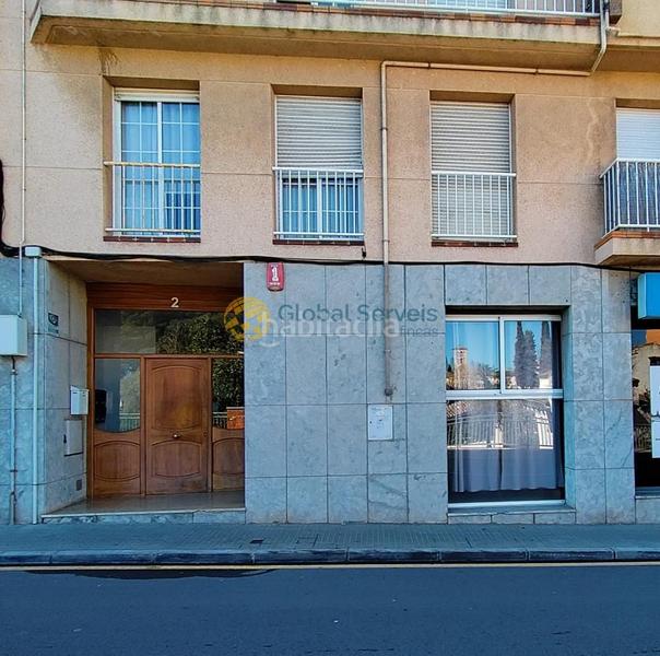 Foto ea6c1a2c-fac2-40c1-9bae-857888cfd48e. Affitto locale commerciale in Abrera