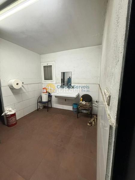 Foto 647b8285-c8d8-46c8-98ca-9fdb1e3053bb. Nau industrial a Zona Industrial Ripollet