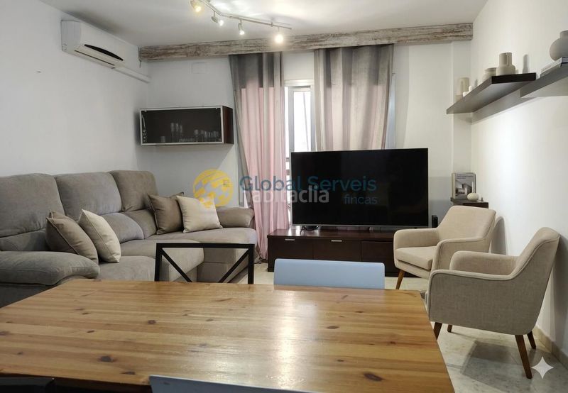 Foto 84cf7ec4-16d1-4d36-b20d-370847f62b74. Pis amb aparcament a Abrera