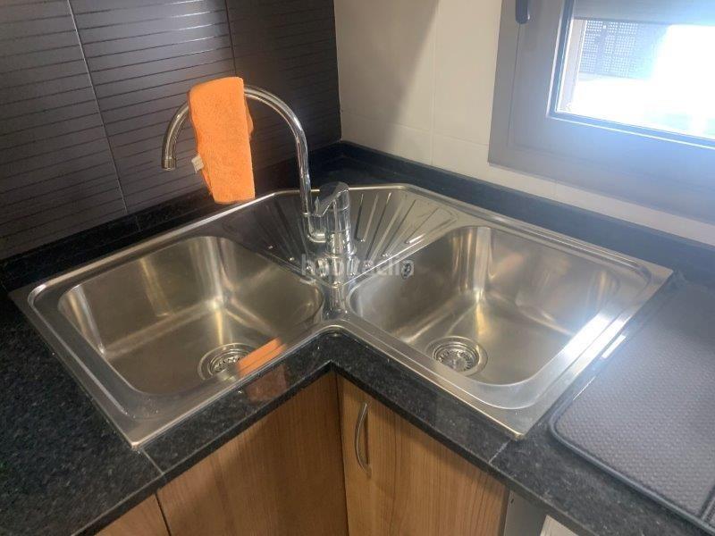 Foto 0961581c-721e-4b43-9aa7-448632c89628. Ground floor with heating parking in Ampolla (L´)