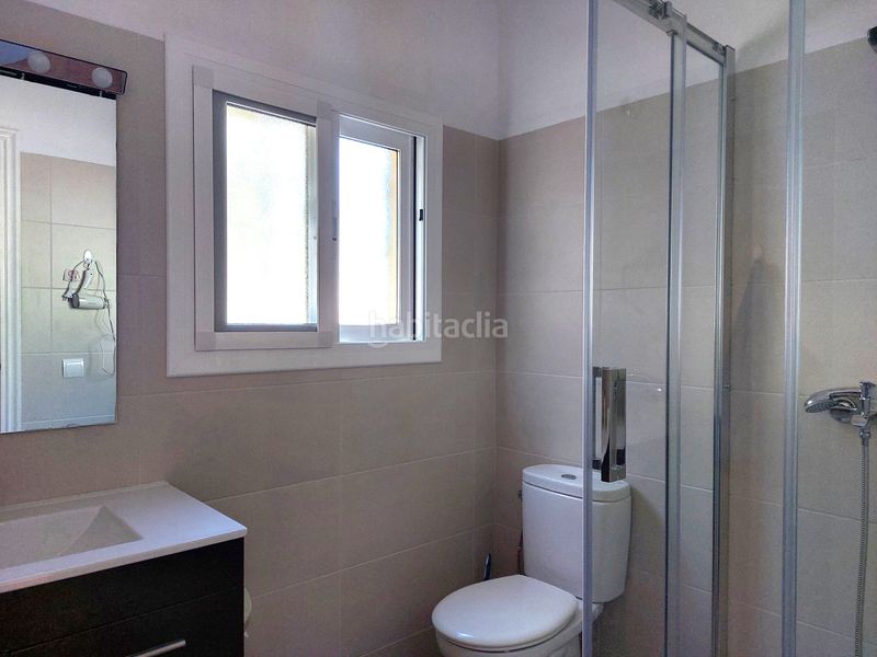 Foto 79dbabb2-0008-4509-b984-40f434c45195. Xalet amb xemeneia piscina a Ampolla (L´)