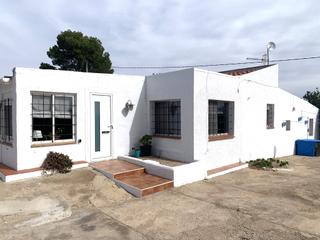 Country house in Ampolla (L´). L'ampolla - casa de campo de 3 dormitorios - pozo propio y elect