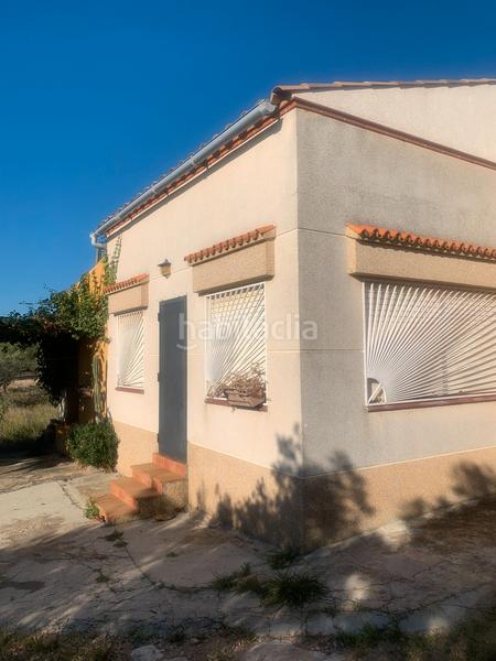 Foto 081f30da-adee-44f3-b892-906a467534cc. Masia a Camarles