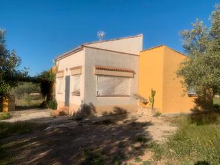 Bauernhof in Camarles. Camarles – casa de campo de 2 dormitorios para reformar