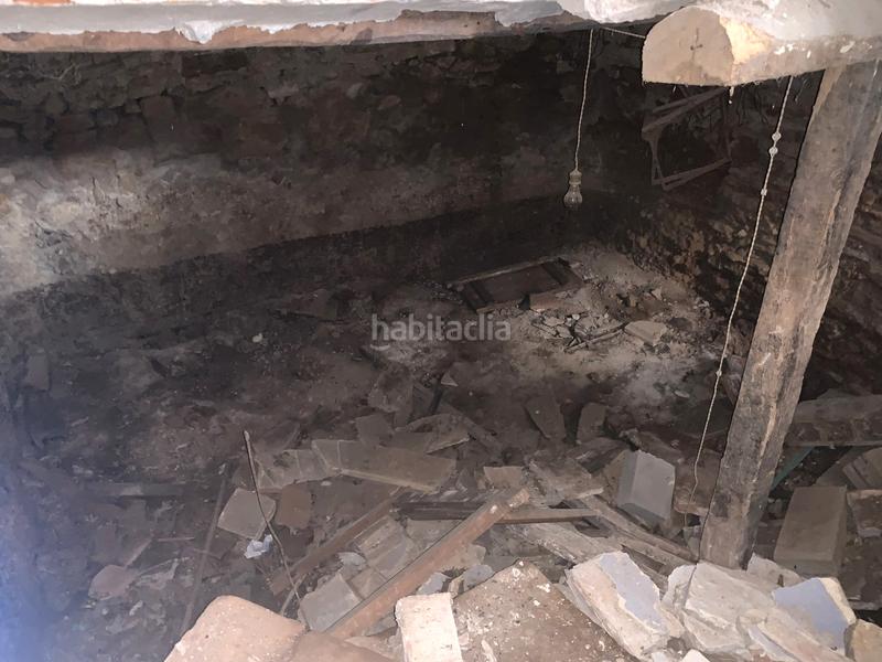 Foto 4283bcc6-82d0-430c-b3ee-c45d3a3b2bdf. Casa adossada amb xemeneia a Perelló (El)