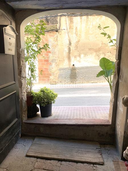 Foto 5fd121b8-0593-4190-aee4-31efb646ca89. Casa adossada amb xemeneia a Perelló (El)