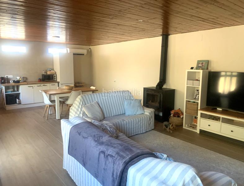 Foto 86ef52bf-47fc-4cbd-b4ea-650df685b209. Masia amb xemeneia a Perelló (El)