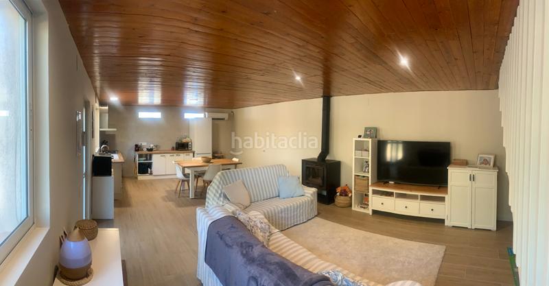 Foto 951f89d3-c5cb-4be2-b63a-981a75b309e2. Masia amb xemeneia a Perelló (El)