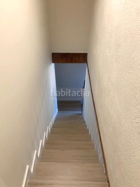 Foto b1b5401b-7f37-44d9-b0bb-c6acdcb6b1f9. Masia amb xemeneia a Perelló (El)