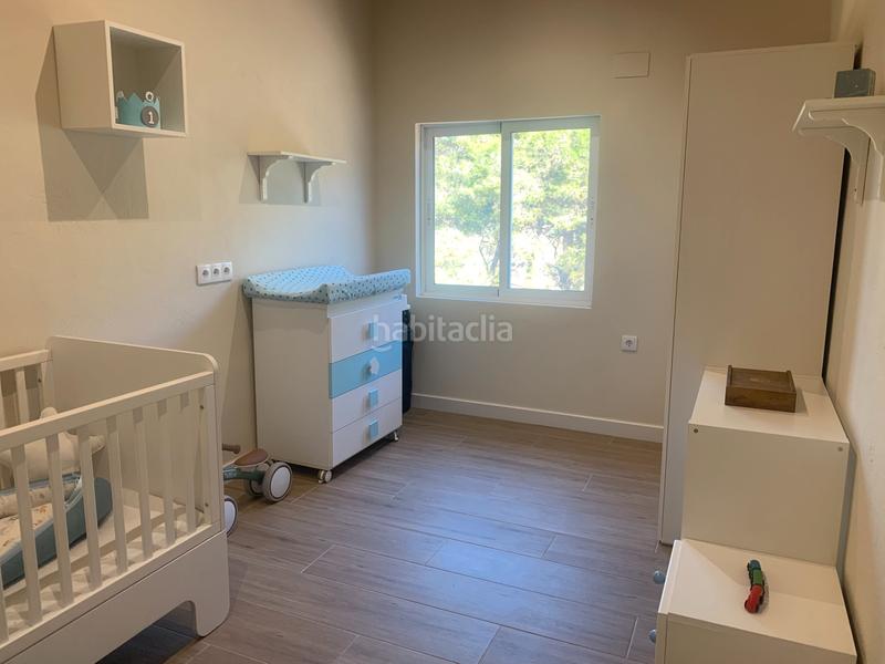 Foto e94cdaa2-2199-405c-bf75-0f94d7027343. Masia amb xemeneia a Perelló (El)