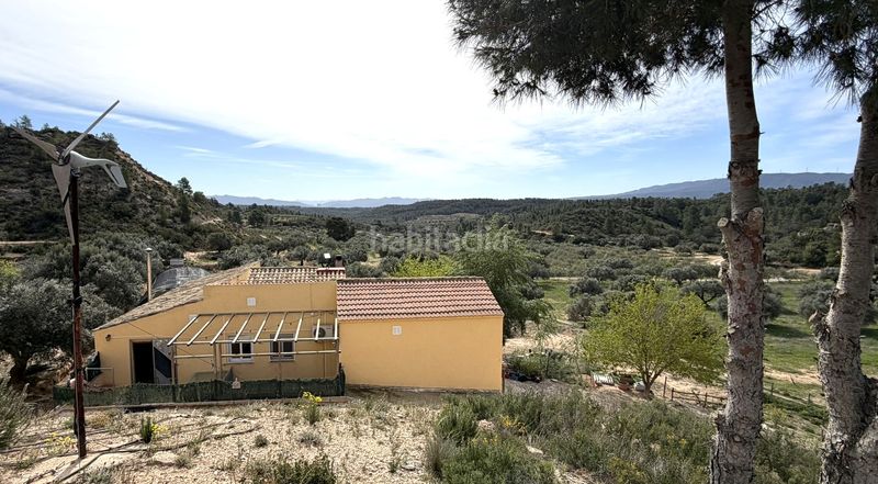 Foto 4a389f1e-5d38-46dc-98fb-044d86b93058. Masia a Flix